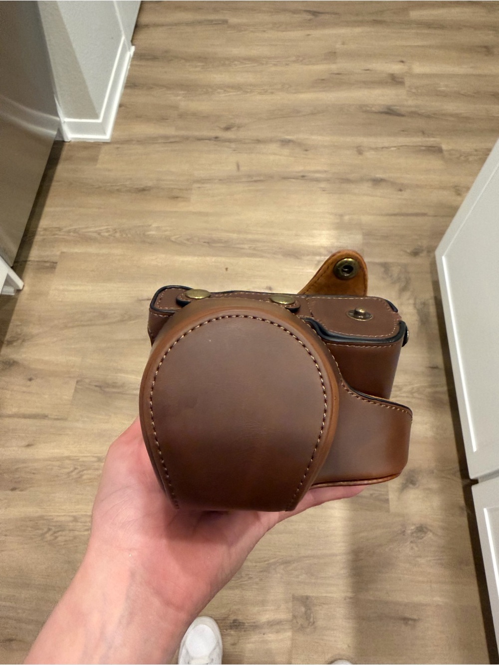 Brown Leather Camera Case - Men's Compact Carry Pouch